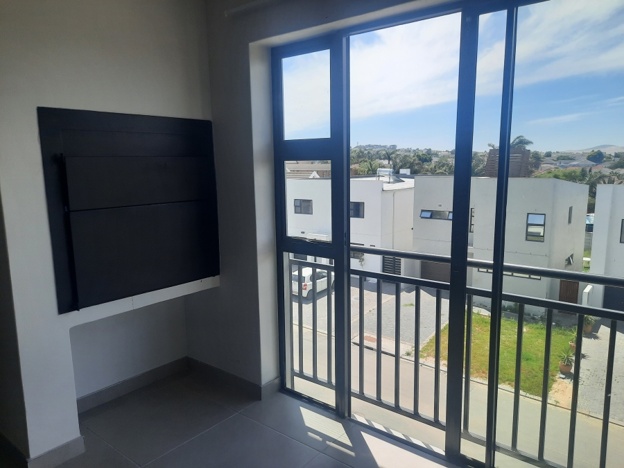 To Let 2 Bedroom Property for Rent in Langeberg Heights Western Cape